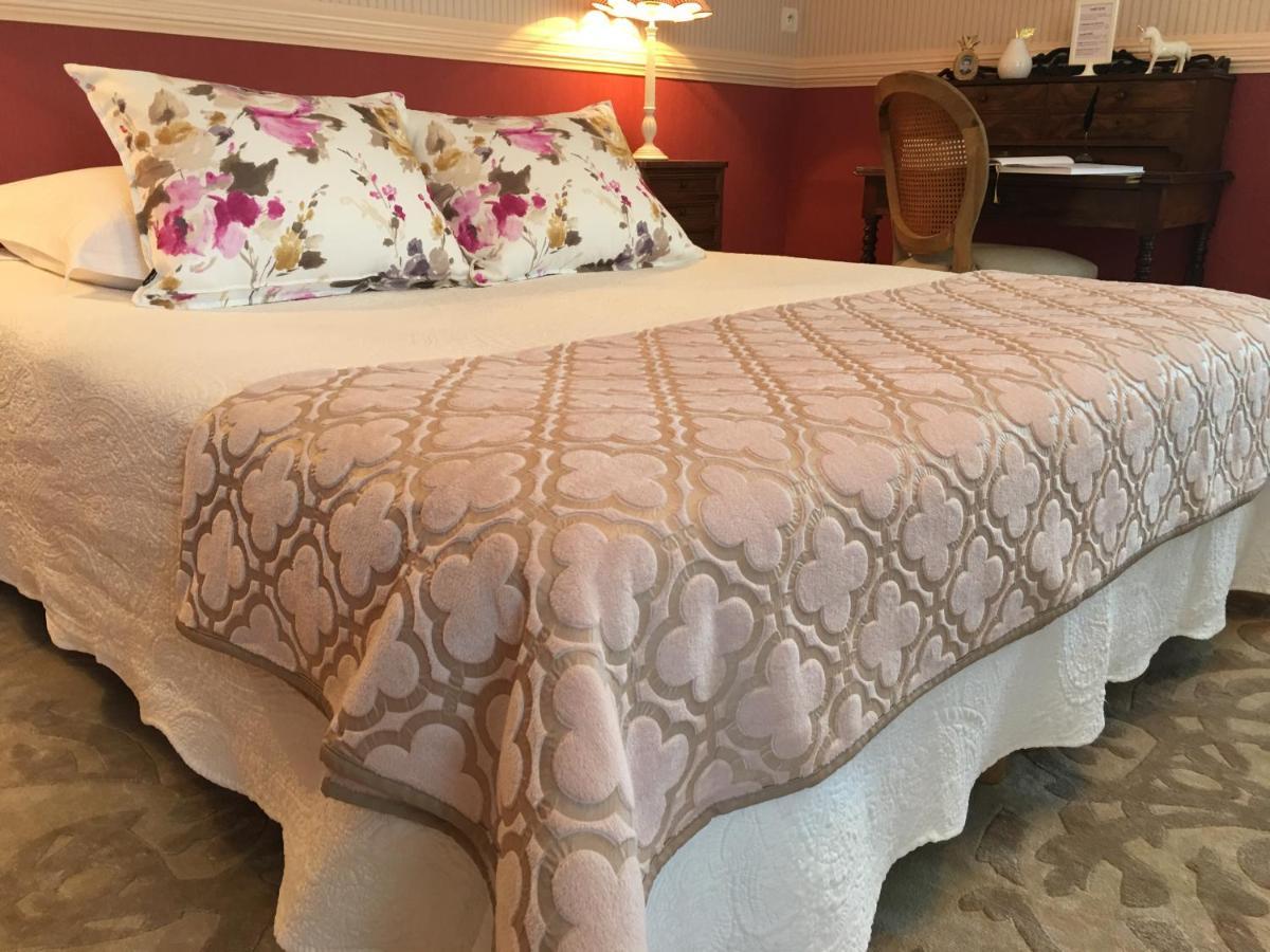 La Bauldiniere Bed & Breakfast Tauxigny Luaran gambar